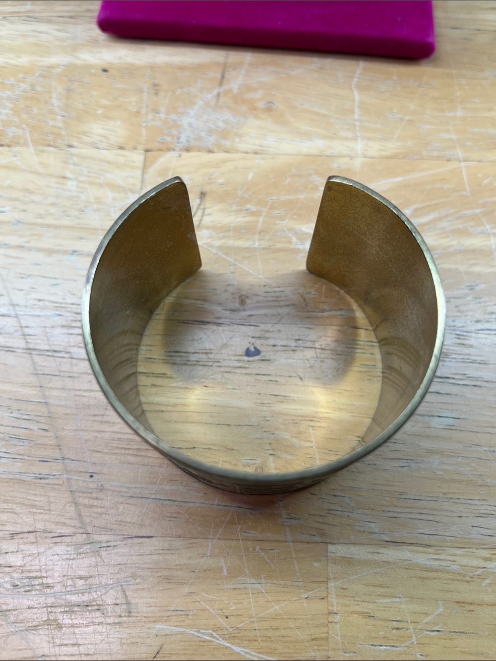 Jane Eyre Charlotte Brontë Brass Cuff Bracelet in Antique Gold - Picture 7 of 9